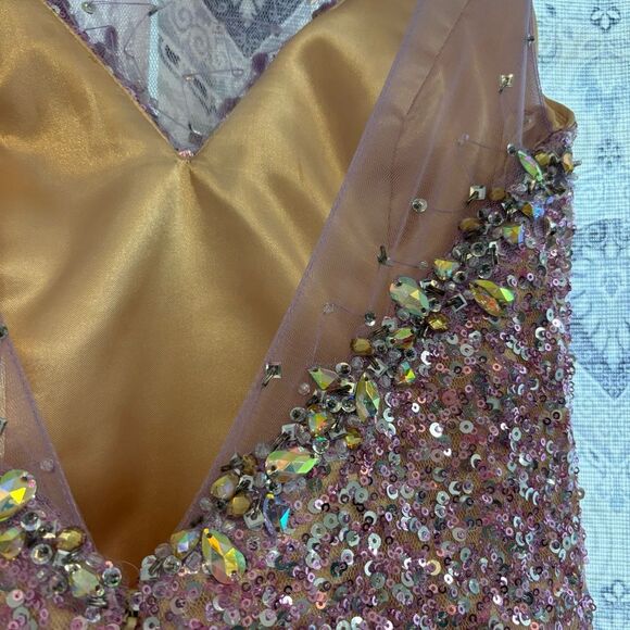 Mac‎ Duggal Lavender Sequin Prom Dress Size 6 - Picture 13 of 14